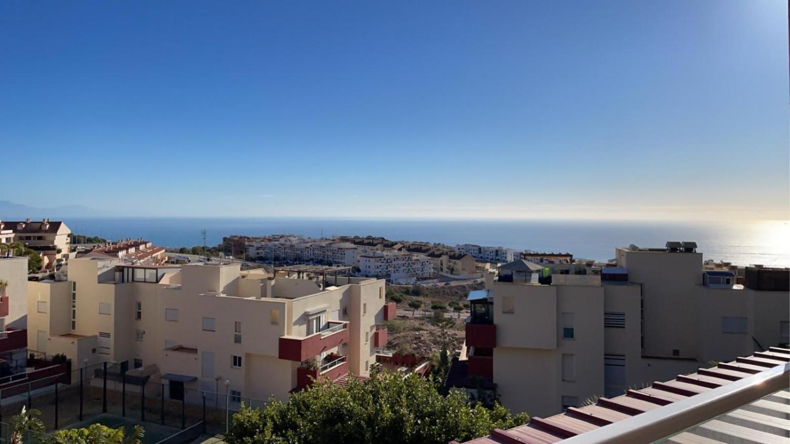 Cozy With Sea Views In Apartment Benalmadena